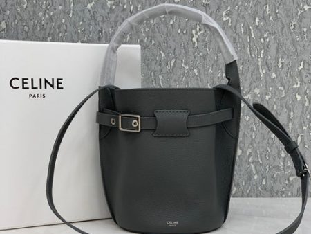 Envy Hold - Celine Bags - 631 For Sale