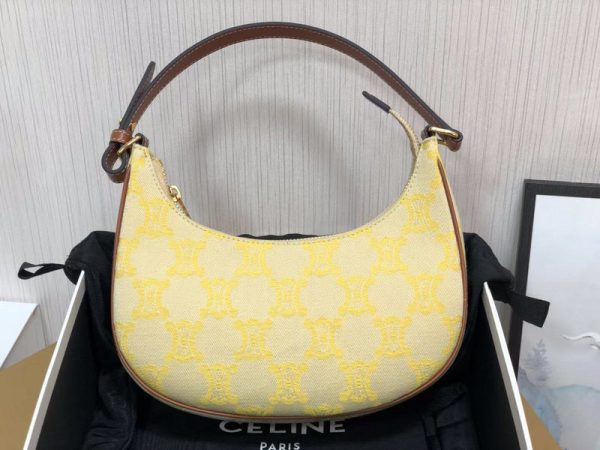 Envy Hold - Celine Bags - 939 Hot on Sale