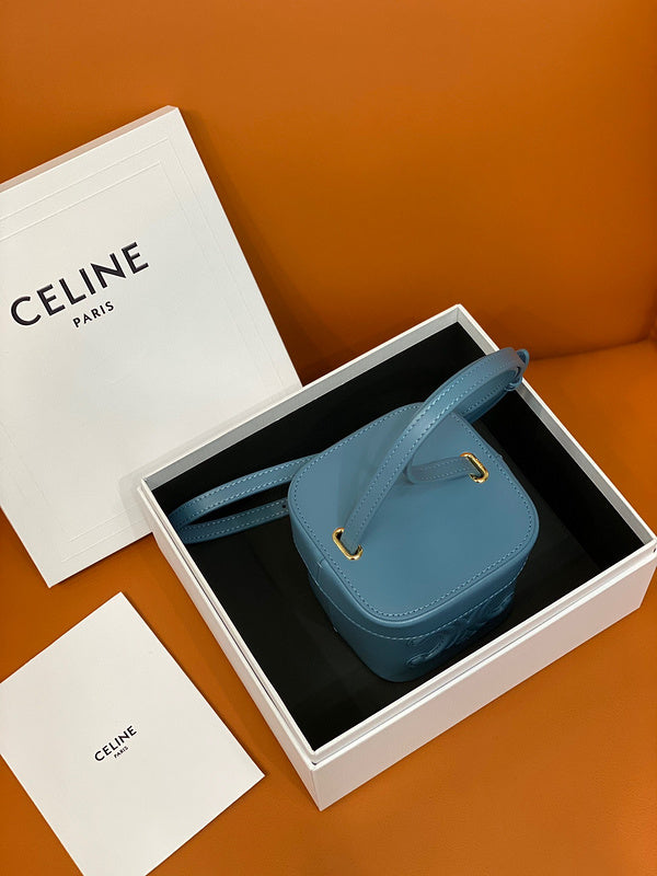 Envy Hold - Celine Bags - 1077 Discount