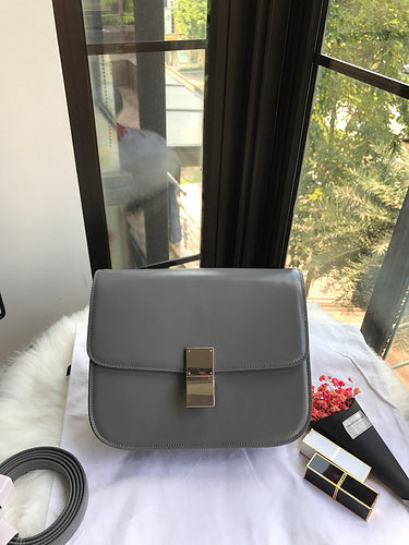 Envy Hold - Celine Bags - 915 on Sale