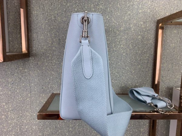 Envy Hold - Celine Bags - 1071 Sale