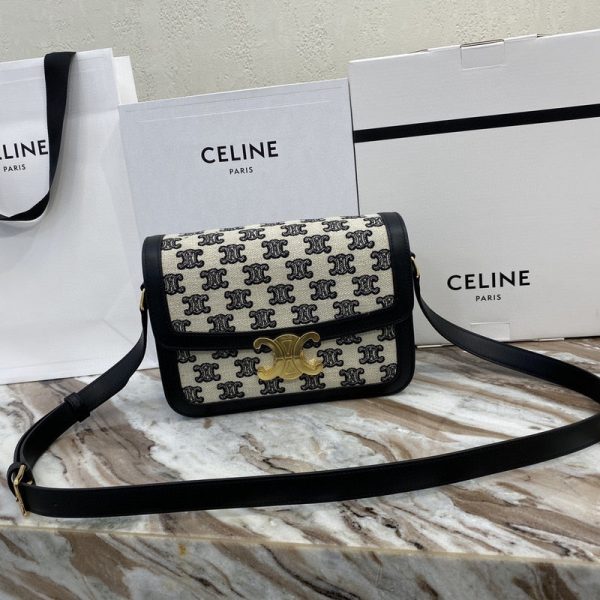 Envy Hold - Celine Bags - 999 Discount