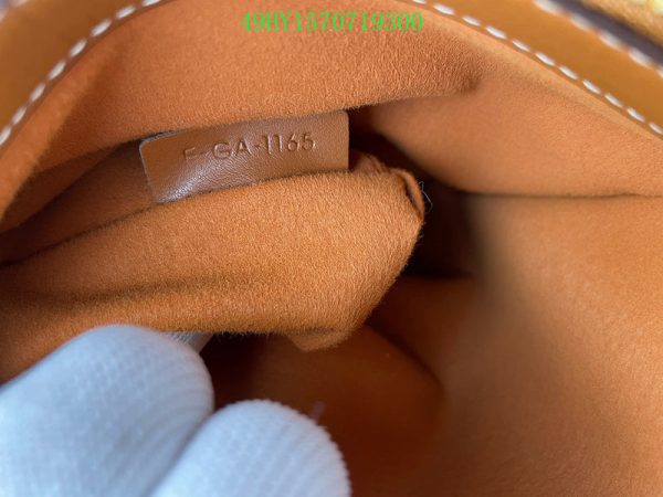 Envy Hold - Celine Bags - 1343 on Sale