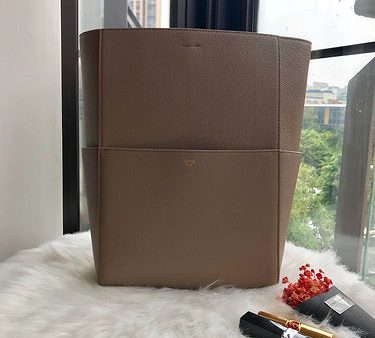 Envy Hold - Celine Bags - 588 on Sale