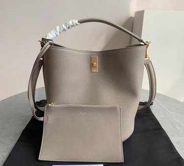 Envy Hold - Celine Bags - 737 For Cheap