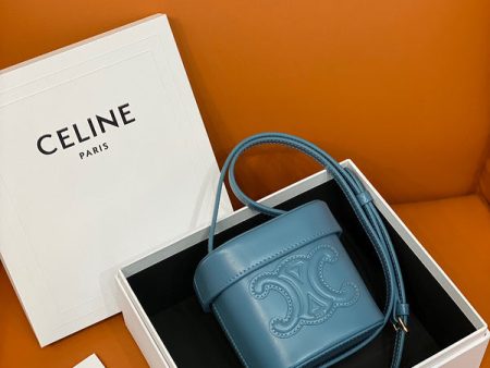 Envy Hold - Celine Bags - 1077 Discount