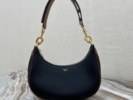 Envy Hold - Celine Bags - 832 For Discount