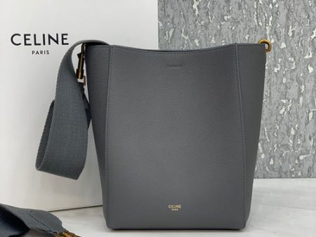 Envy Hold - Celine Bags - 686 Fashion