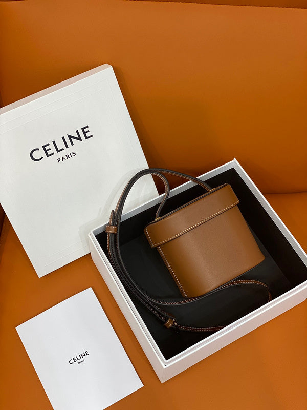 Envy Hold - Celine Bags - 1079 Cheap